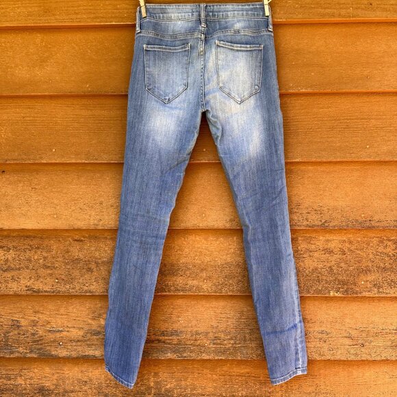 Cello Jeans Skinny Low Rise Distressed Blue Jeans Size 3 - Picture 3 of 13